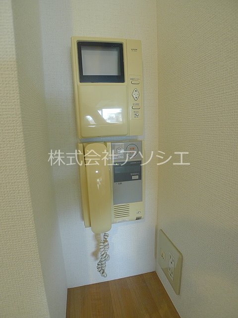 セキュリティ　モニター付きインターホン