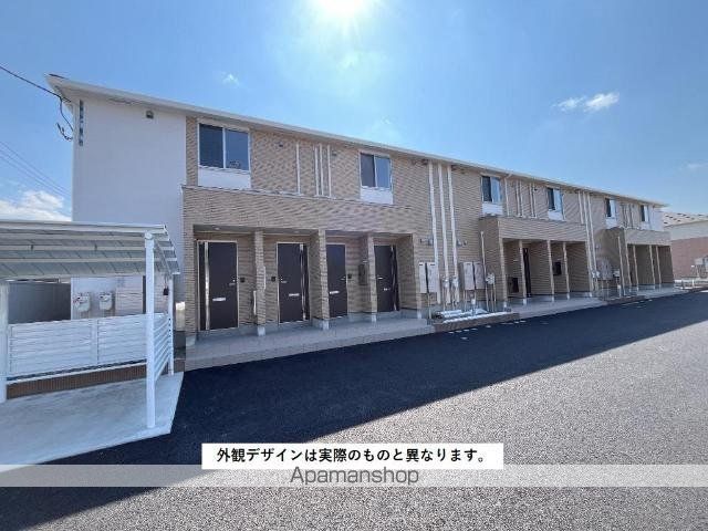 仲間町アパートB棟の外観写真