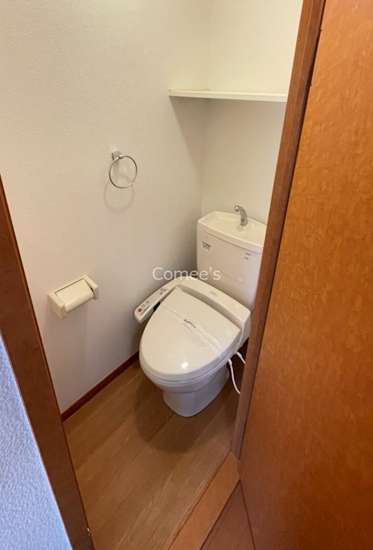 トイレ　温水洗浄便座