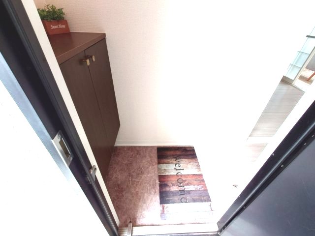 玄関　アベニール22（GoodHome）