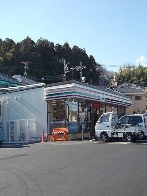コンビニ　セブンイレブン青梅長渕1丁目店（コンビニ）まで400m