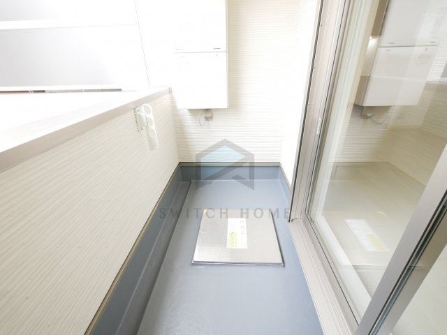 バルコニー　外からの目が気にならないバルコニーで洗濯物が干せます