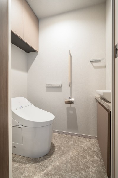 トイレ　シンプルで使いやすいトイレです