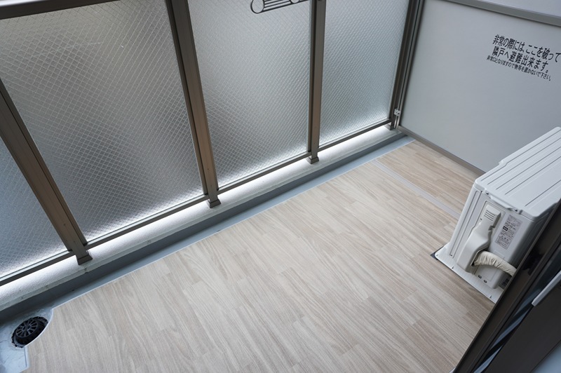 バルコニー　同物件別部屋写真