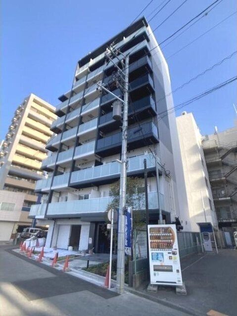 建物外観　オートロック完備