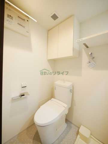 東武伊勢崎線 東向島駅 徒歩11分 5階建 築8年のトイレ写真