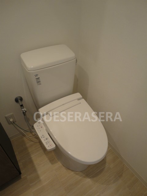 地下鉄谷町線 東梅田駅 徒歩7分 10階建 築13年のトイレ写真