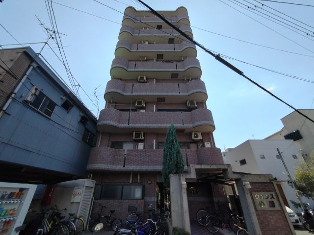 ウエンズ小路の外観写真