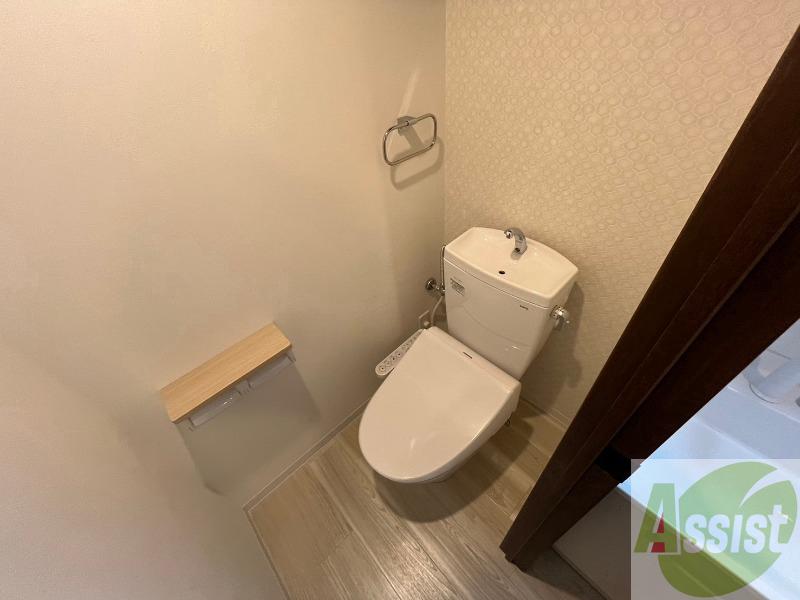 トイレ　トイレです。ウォシュレット付を探している方、おすすめです！