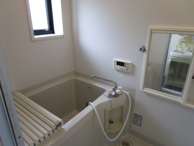 バス・シャワールーム　※写真は別部屋のものです。（参考）