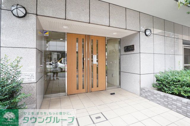 スカイコート三田慶大前の外観写真