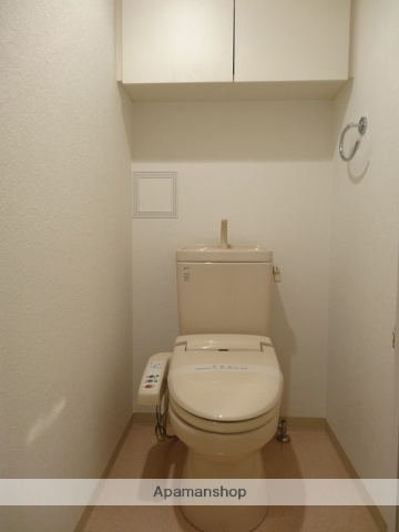 ＪＲ山手線 五反田駅 徒歩6分 5階建 築21年のトイレ写真