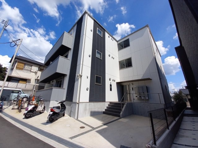 グランツ東香里園町の外観写真