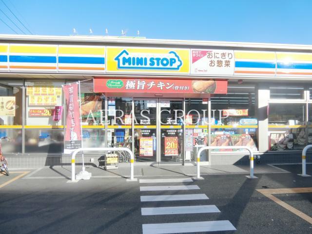 コンビニ　ミニストップ 青戸５丁目店（コンビニ）まで220m