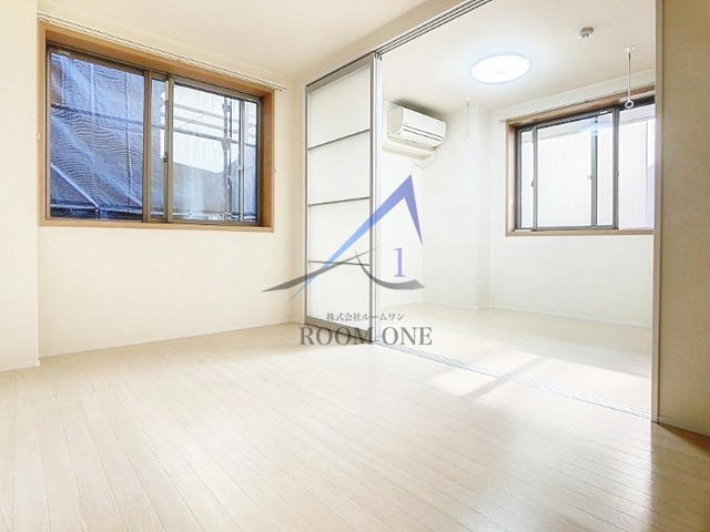 居室・リビング　洋室のお部屋です。