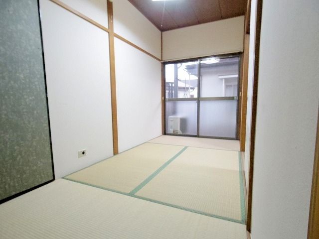 ＪＲ中央線 立川駅 徒歩20分 2階建 築51年の内装写真