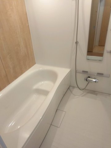 バス・シャワールーム　きれいなお風呂です