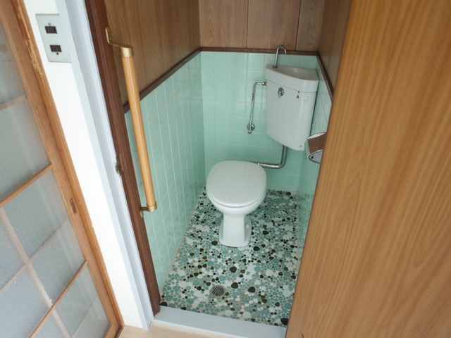 ロイヤルハイツのトイレ写真