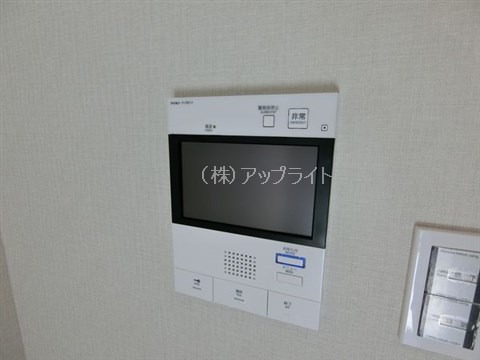 セキュリティ　モニター付きインターホン