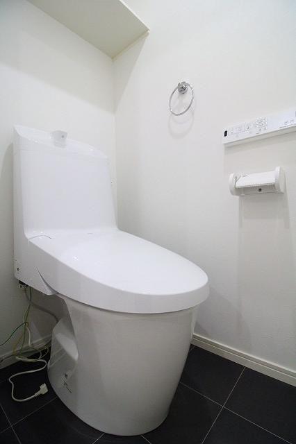 THE NOBLLES 周船寺のトイレ写真