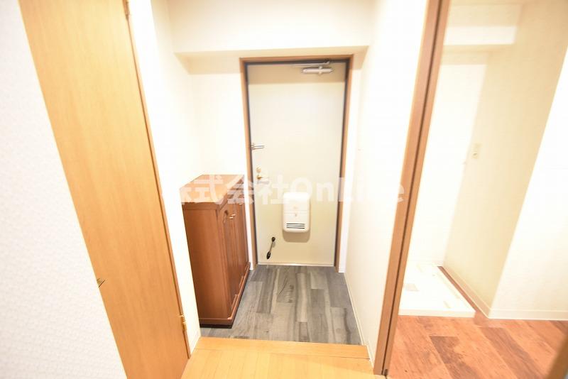 ジュネス花園の玄関写真