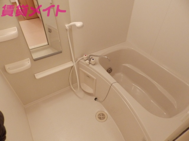 バス・シャワールーム　反転タイプ参考写真