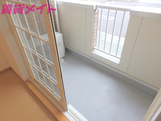 バルコニー　反転タイプ参考写真