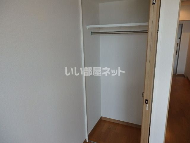 仙台市地下鉄東西線 荒井駅 徒歩1分 8階建 築9年の内装写真
