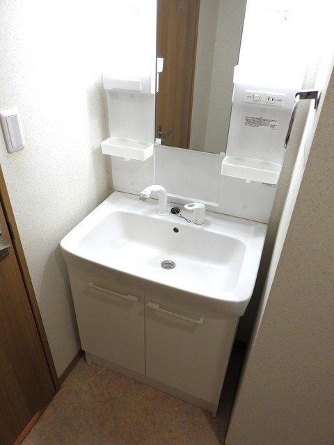 洗面設備　※参考写真