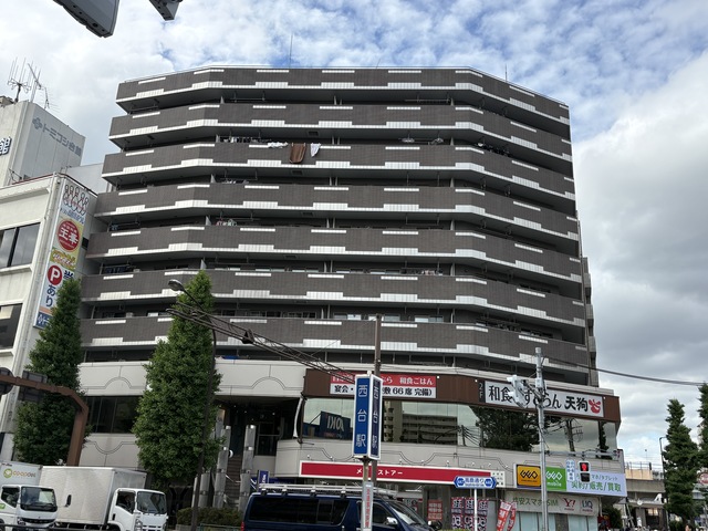 建物外観　内見・ご案内可能です。ご一報下さい。