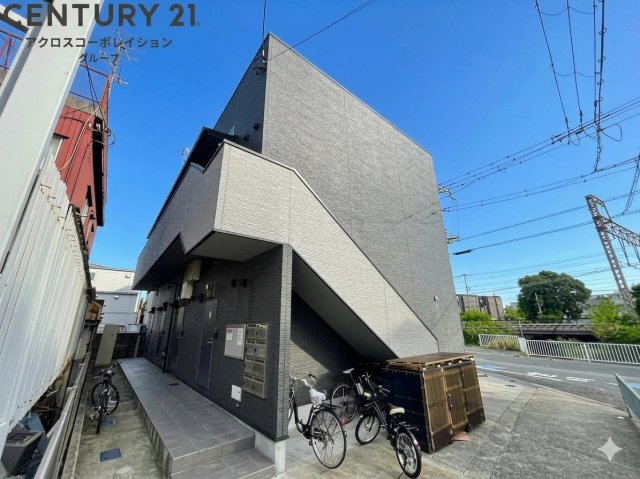 建物外観　TV付きインターホンついてます♪