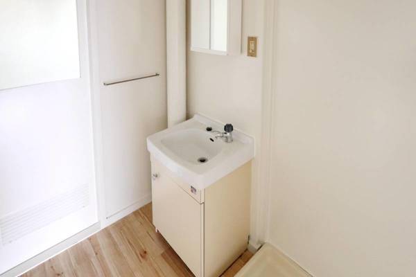 洗面設備　ビレッジハウスの同一物件・同一タイプの間取りの写真です