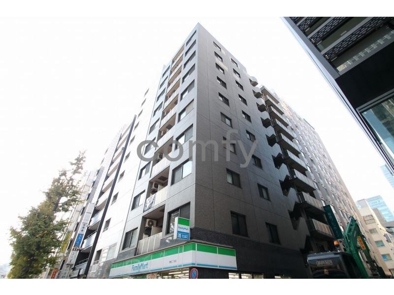 建物外観　タイル貼りの重厚感のある外観