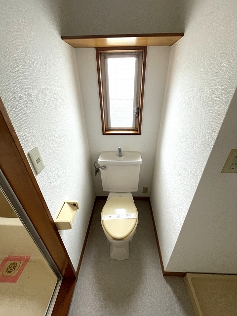 定期借家 2階 カーサ和弘 Mのトイレ写真