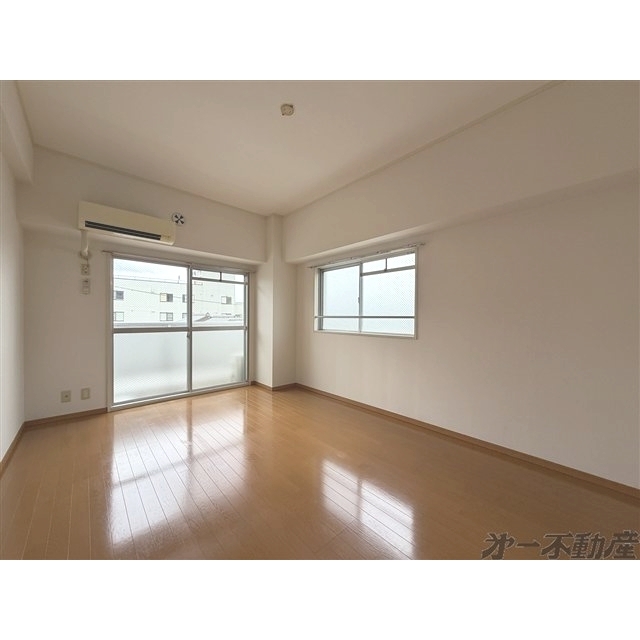 建物外観　洋室