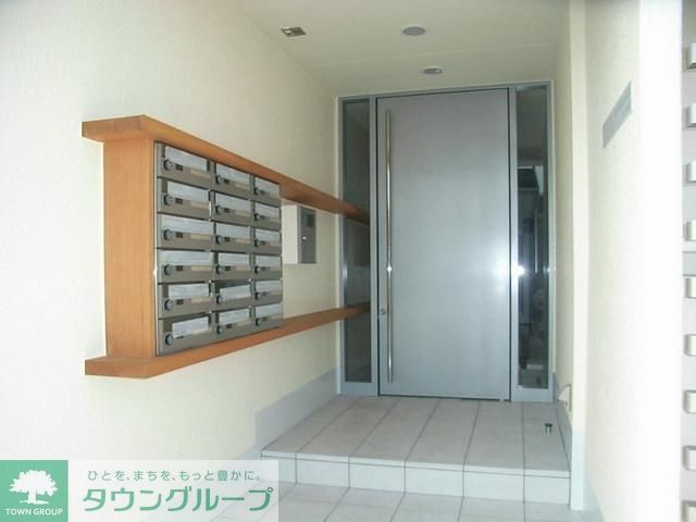 エントランス　オートロック付のエントランス