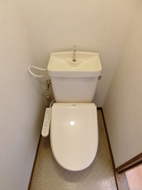 トイレ　図面と現状に相違がある場合には現状を優先