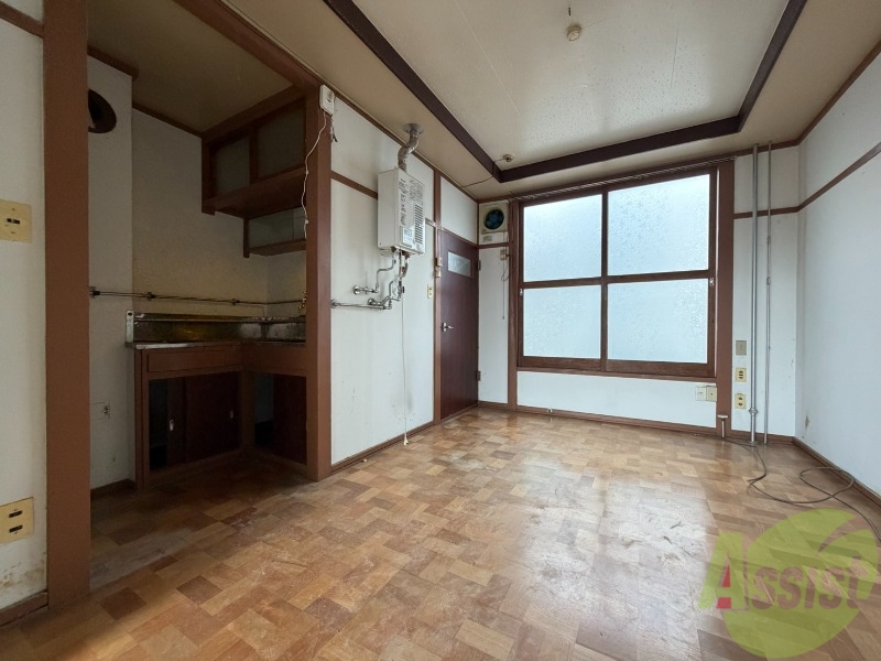 居室・リビング　広くてキレイなお部屋が広がっていて、充実した生活が送れそう。