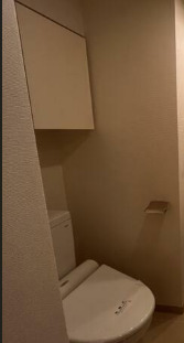 トイレ　落ち着いたトイレです
