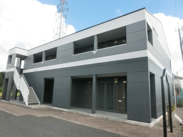 建物外観　2008年完成の綺麗な物件です