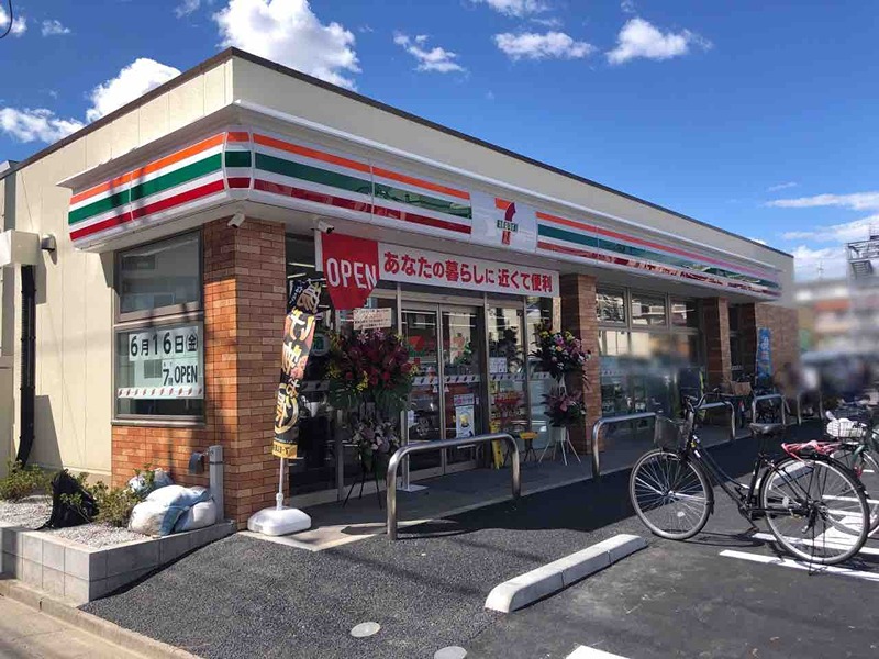 コンビニ　セブンイレブン 葛飾白鳥店（コンビニ）まで351m
