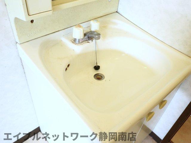 【静岡市駿河区中島のマンションの洗面設備】