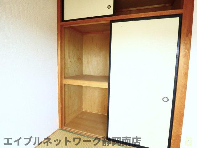 【静岡市駿河区中島のマンションの収納】