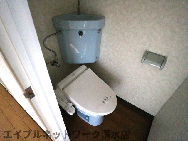 【静岡市清水区川原町のマンションのトイレ】