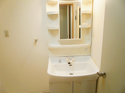 洗面設備　別部屋参考写真です♪