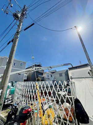 【横浜市鶴見区矢向のアパートの建物外観】