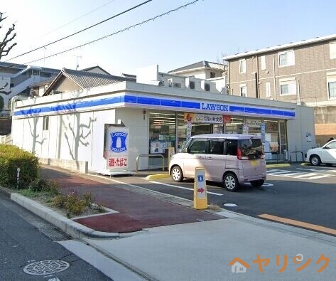 コンビニ　ローソン名東区平和が丘店（コンビニ）まで5m