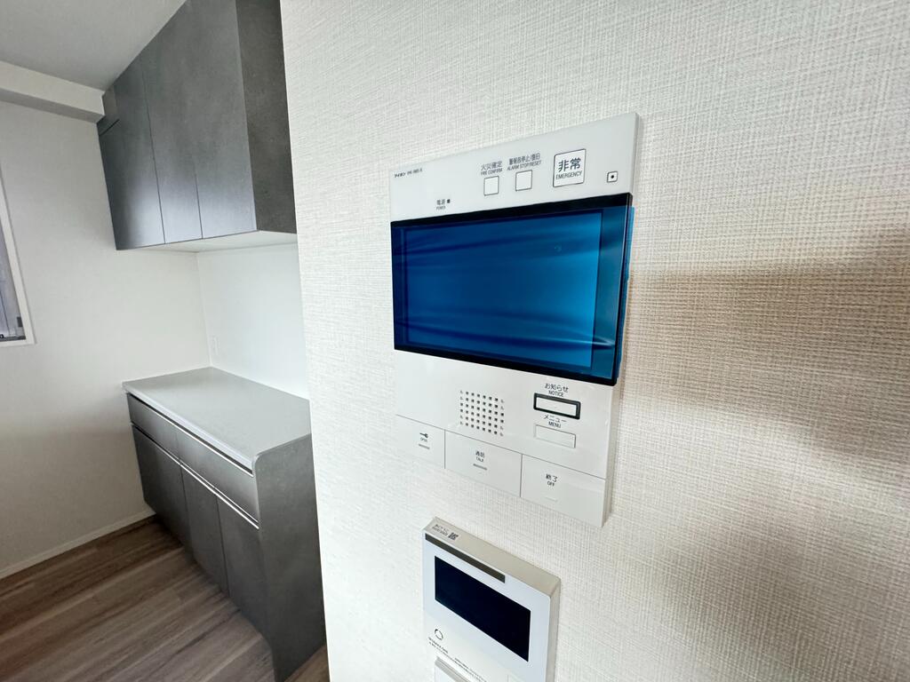 セキュリティ　モニター付インターホン