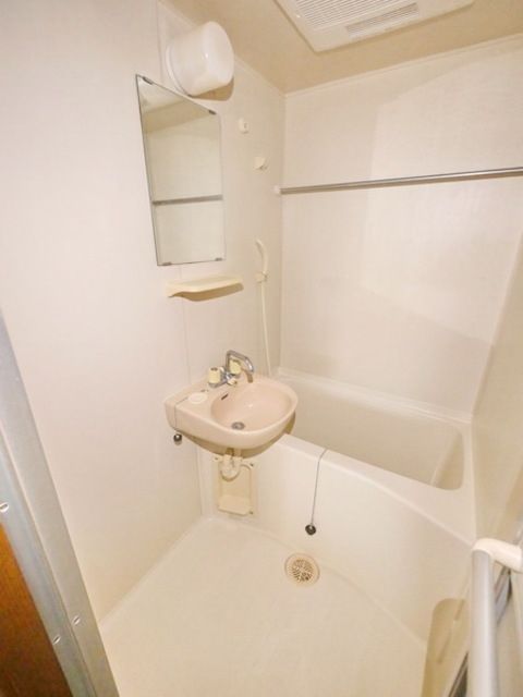 バス・シャワールーム　★お部屋探しはタウンハウジング稲田堤店まで★