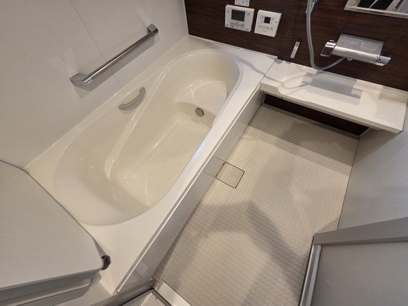 バス・シャワールーム　洗面